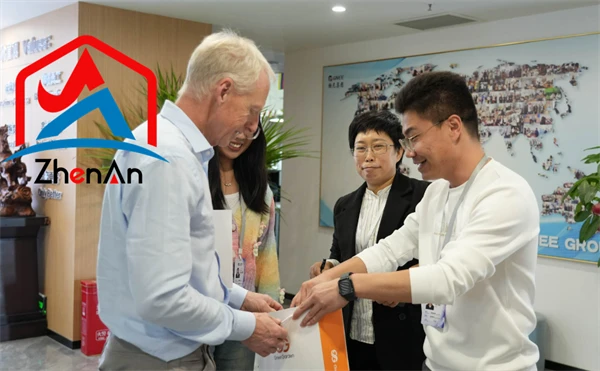 Customer Visit15
